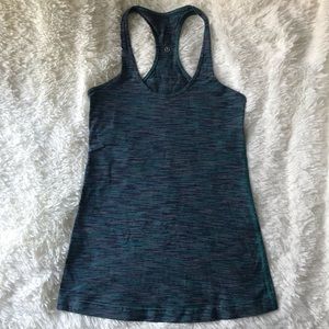 Lululemon reversible racerback tank top size 6